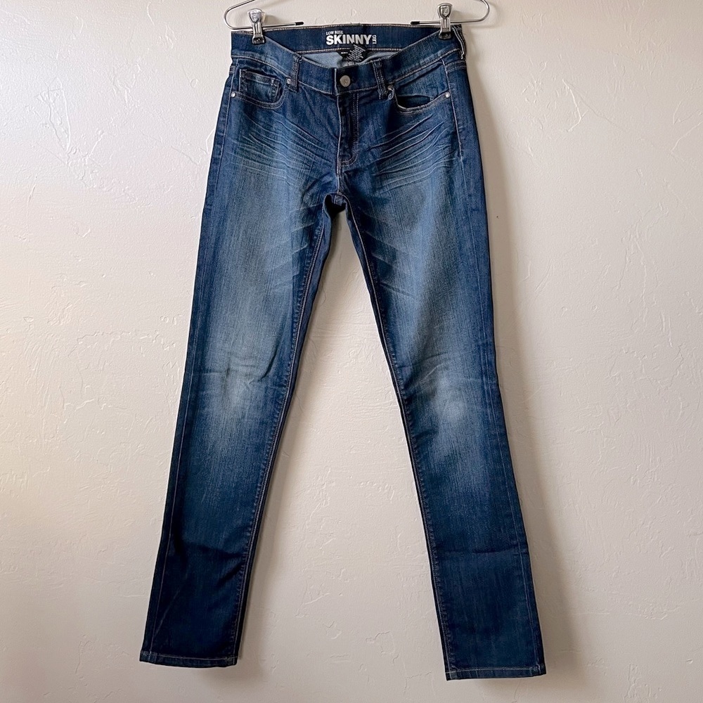 New York & Co Low Rise Jeans